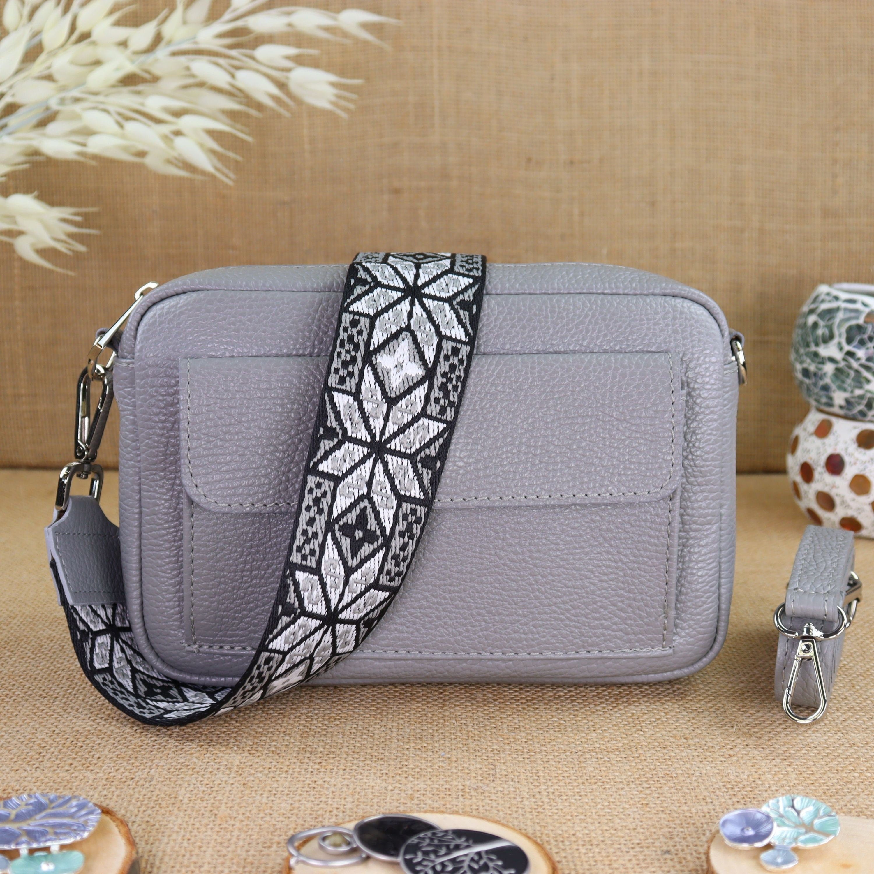 Bauchtasche Leder für Damen,Crossbody Tasche Leder,Geschenk für Sie,Leder Gürteltasche Frauen,Leder Handtasche,Leder Hüfttasche für Frauen,Ledertasche mit Reißverschluss,Schulterriementasche,Schultertasche Leder Frauen,Tasche mit gemustertem Gürtel,Tasche